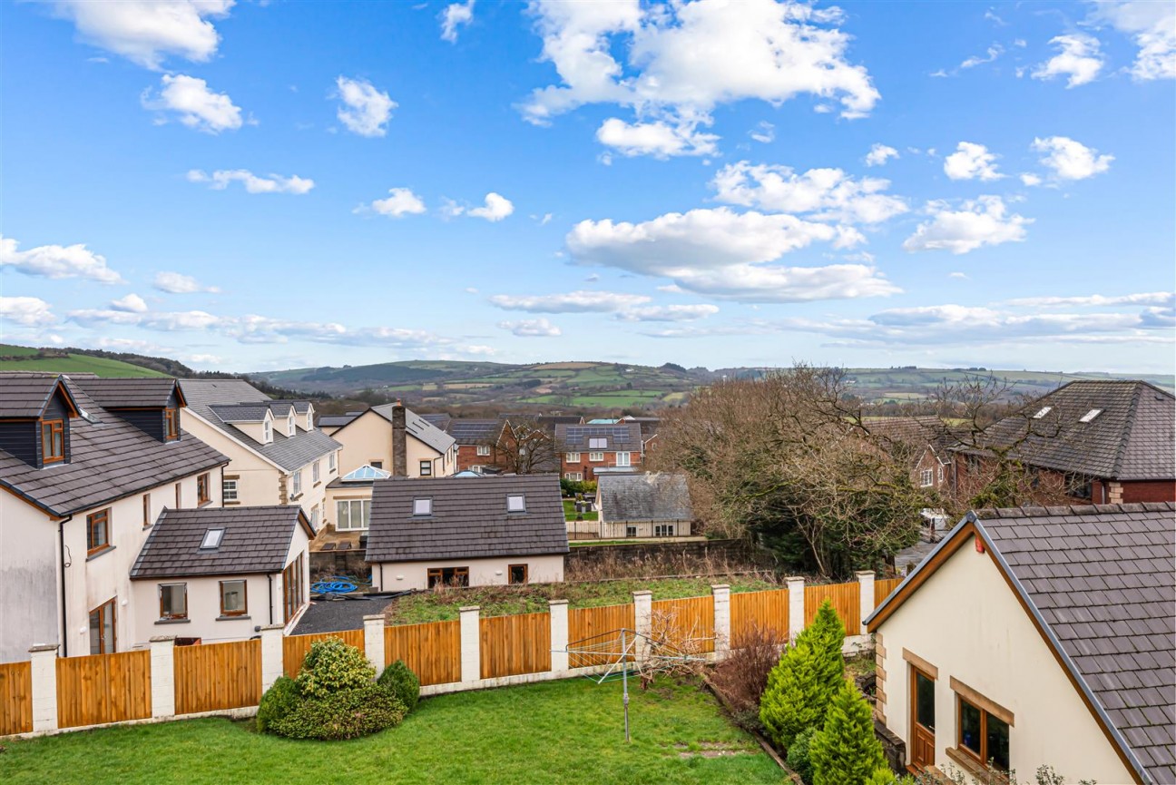 Heol Hen, Five Roads, Llanelli