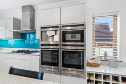 Heol Hen, Five Roads, Llanelli