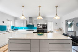 Heol Hen, Five Roads, Llanelli