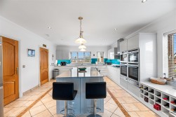 Heol Hen, Five Roads, Llanelli