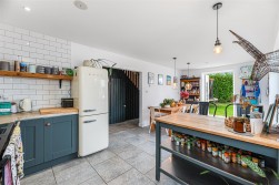 Deepslade Close, Southgate, Swansea