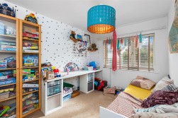 Deepslade Close, Southgate, Swansea