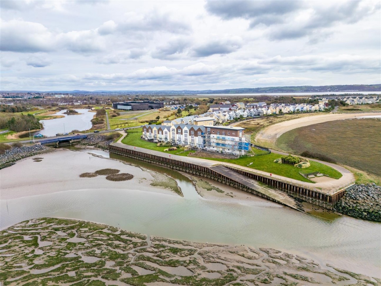 Bwlchygwynt, Llanelli