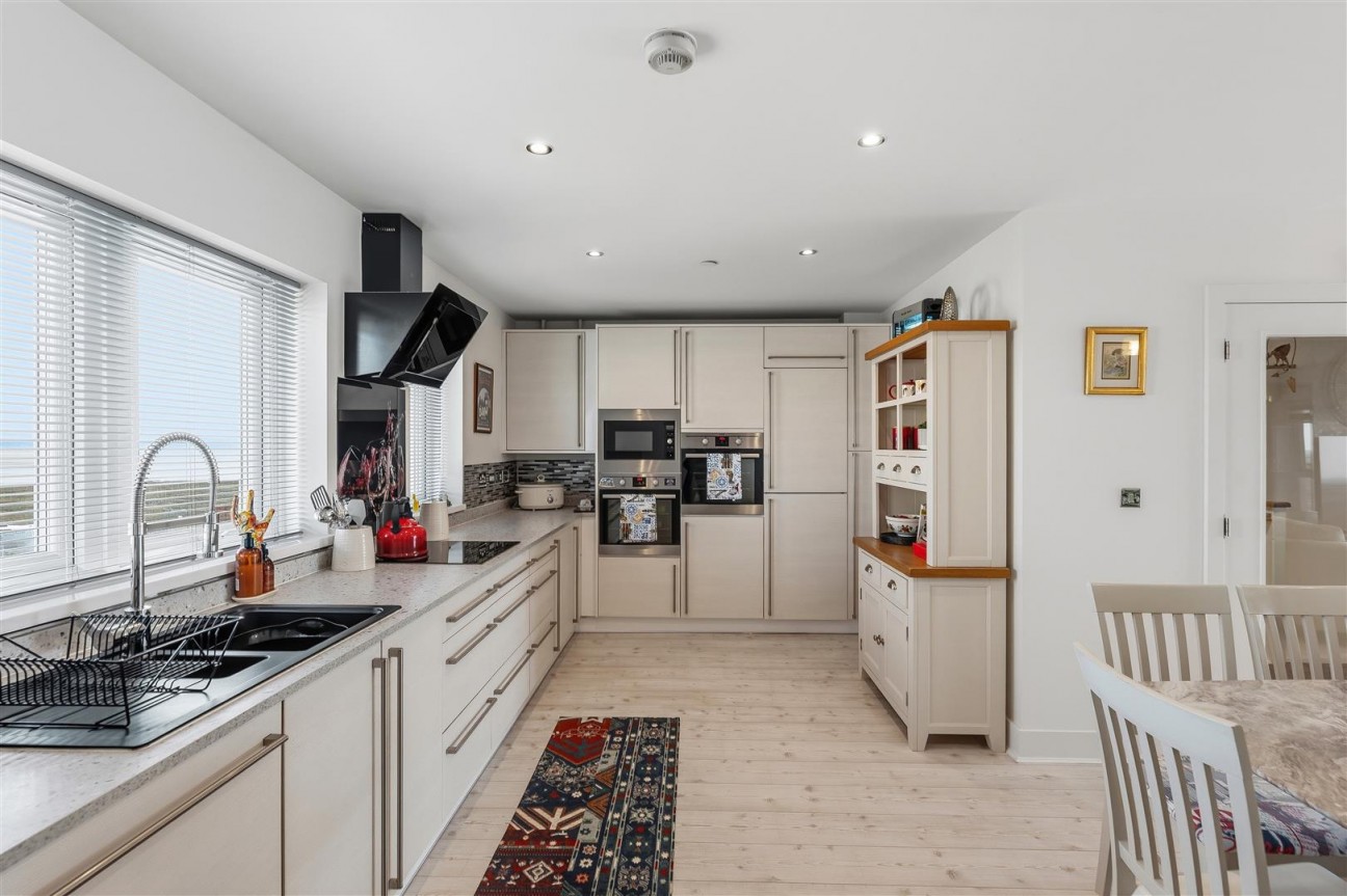 Bwlchygwynt, Llanelli