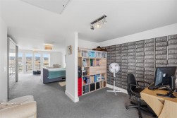 Bwlchygwynt, Llanelli