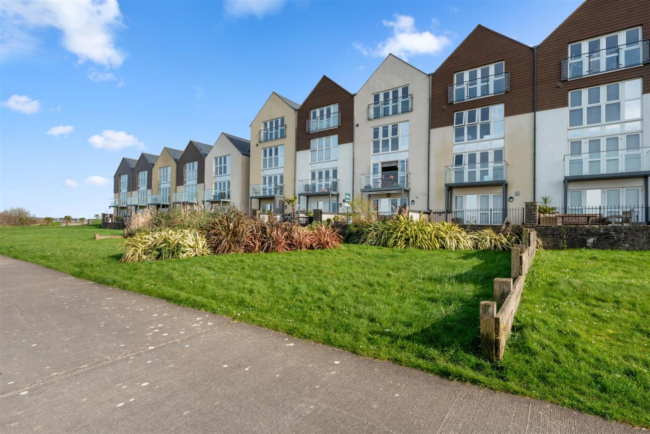 Bwlchygwynt, Llanelli