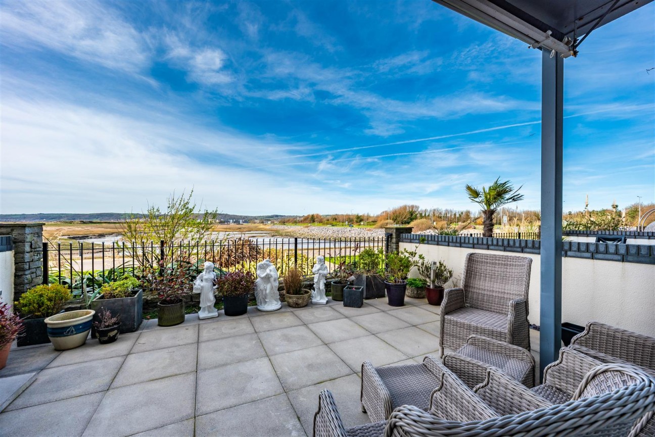 Bwlchygwynt, Llanelli