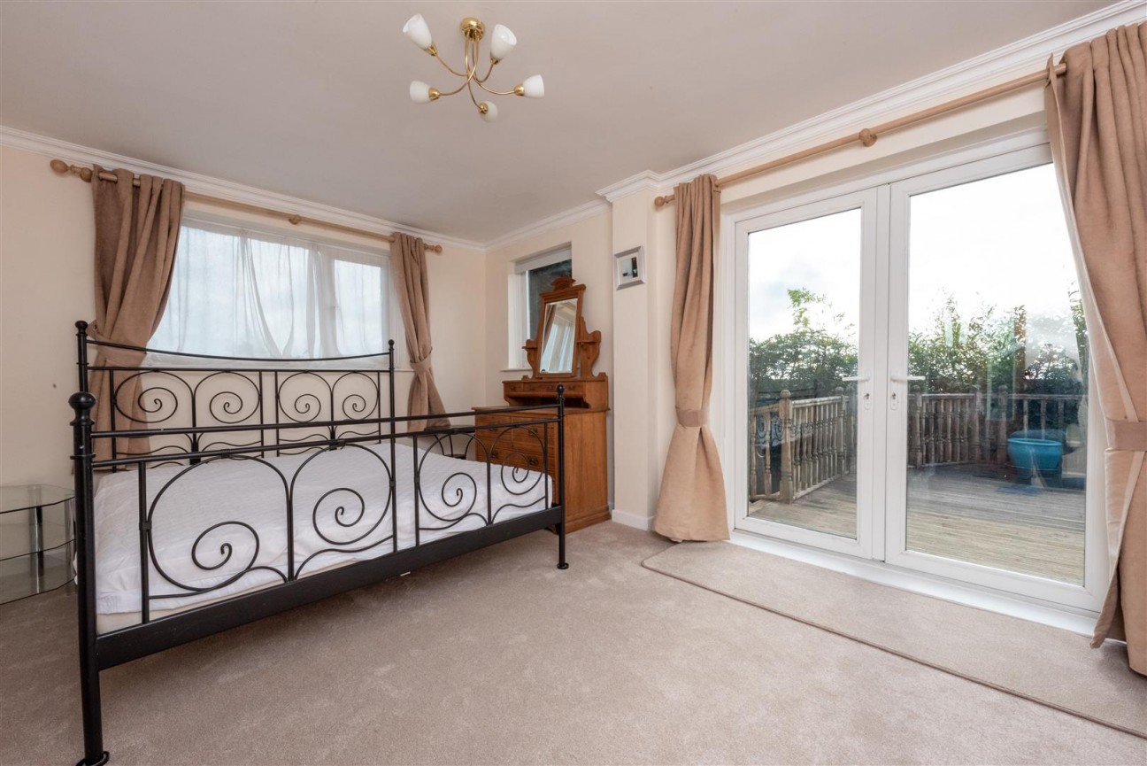 14 Brynmead CloseSkettySwansea