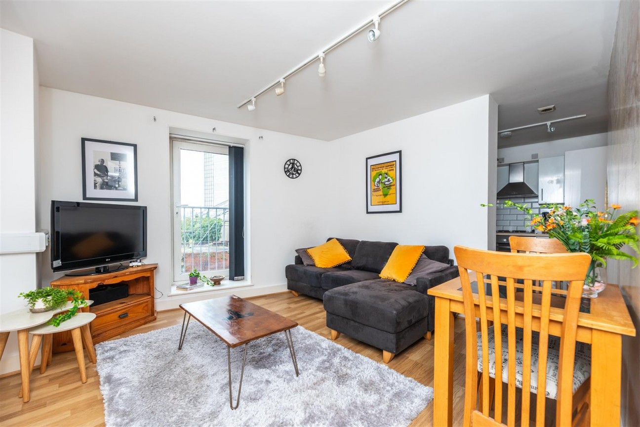 214 Castle LoftsCastle StreetSwansea