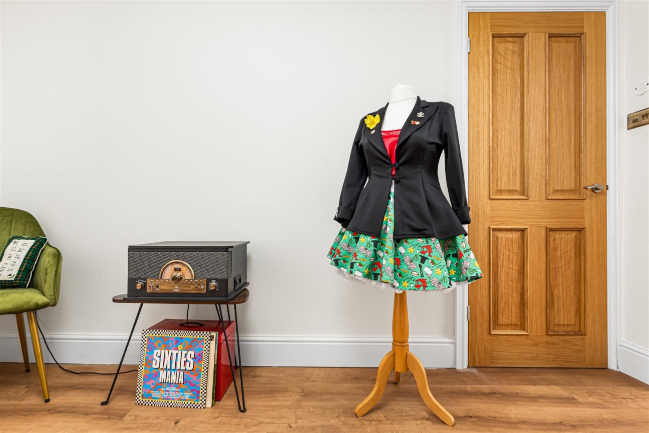 The Avenue, Pontypridd