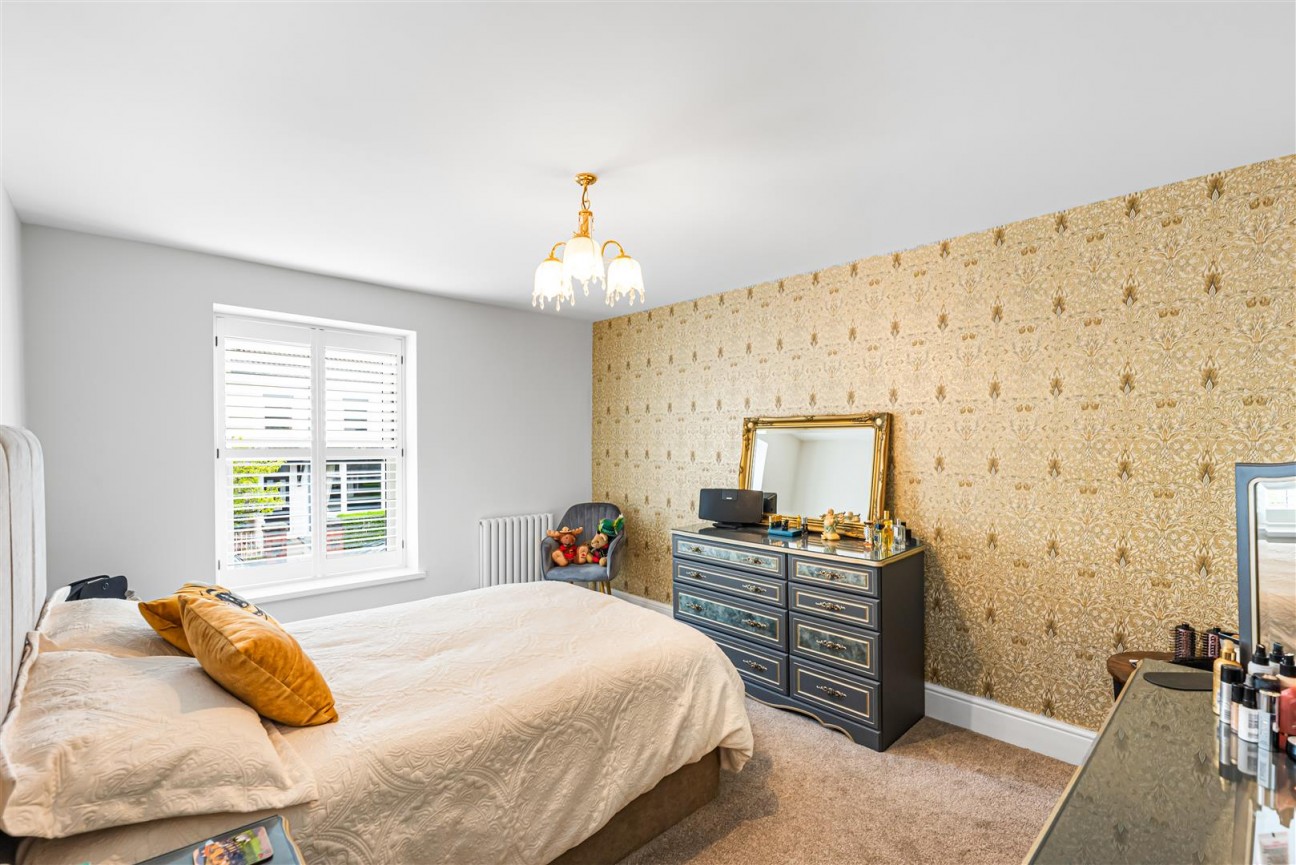 The Avenue, Pontypridd