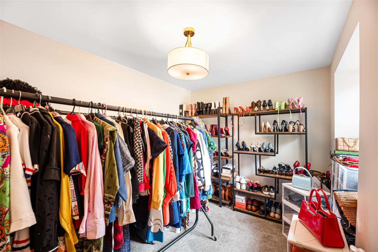 The Avenue, Pontypridd