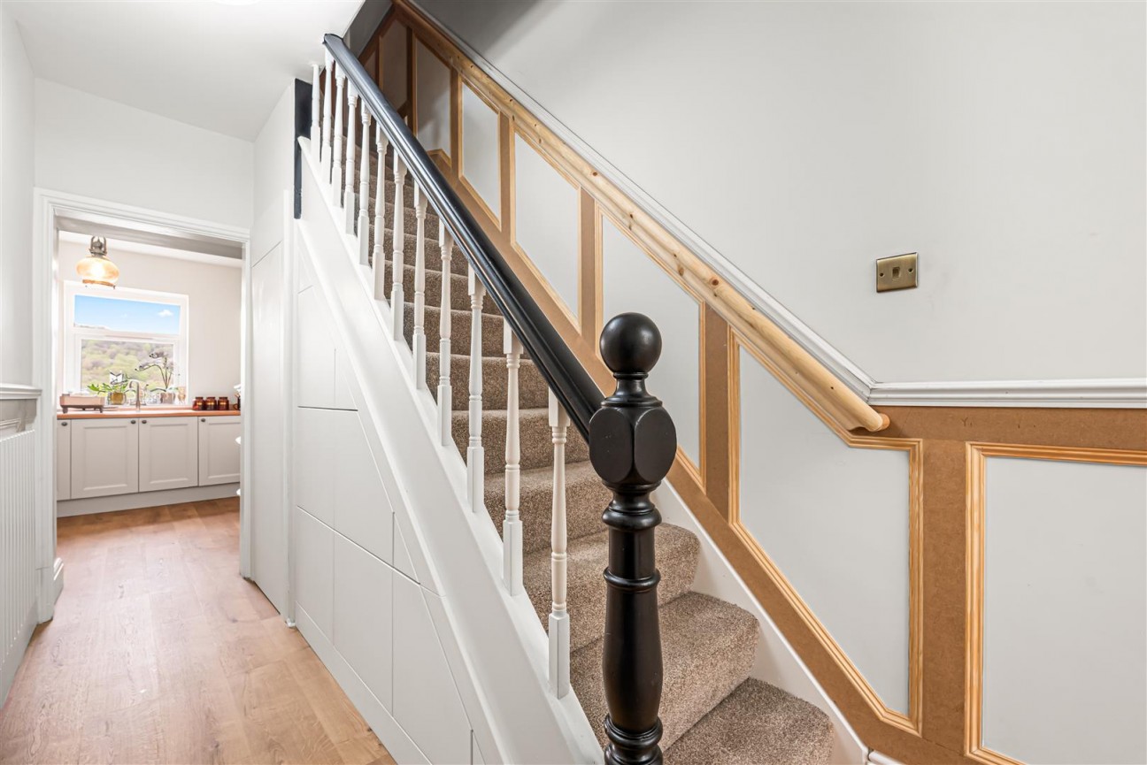 The Avenue, Pontypridd