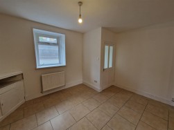 618 Clydach RoadYnystaweSwansea