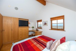 Stavelhager Farm, Llanrhidian, SA3