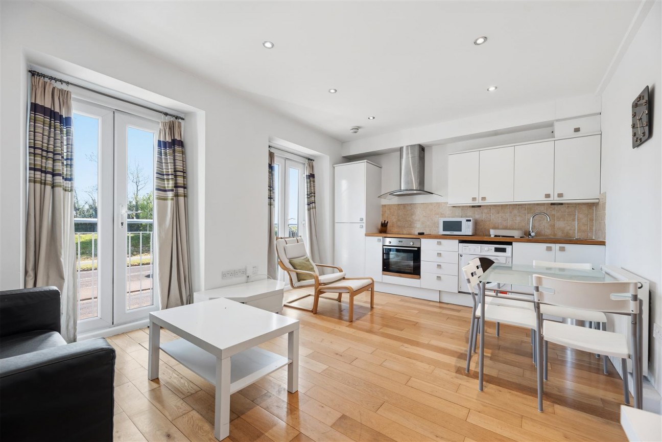 4 Pearl Court256 Oystermouth RdSwansea