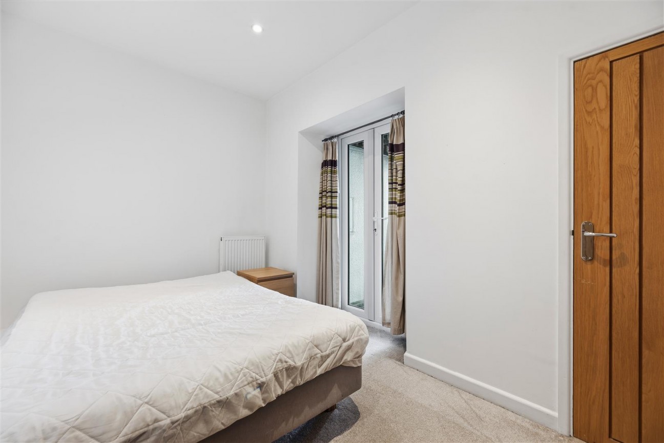 4 Pearl Court256 Oystermouth RdSwansea