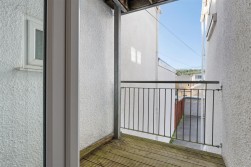 4 Pearl Court256 Oystermouth RdSwansea