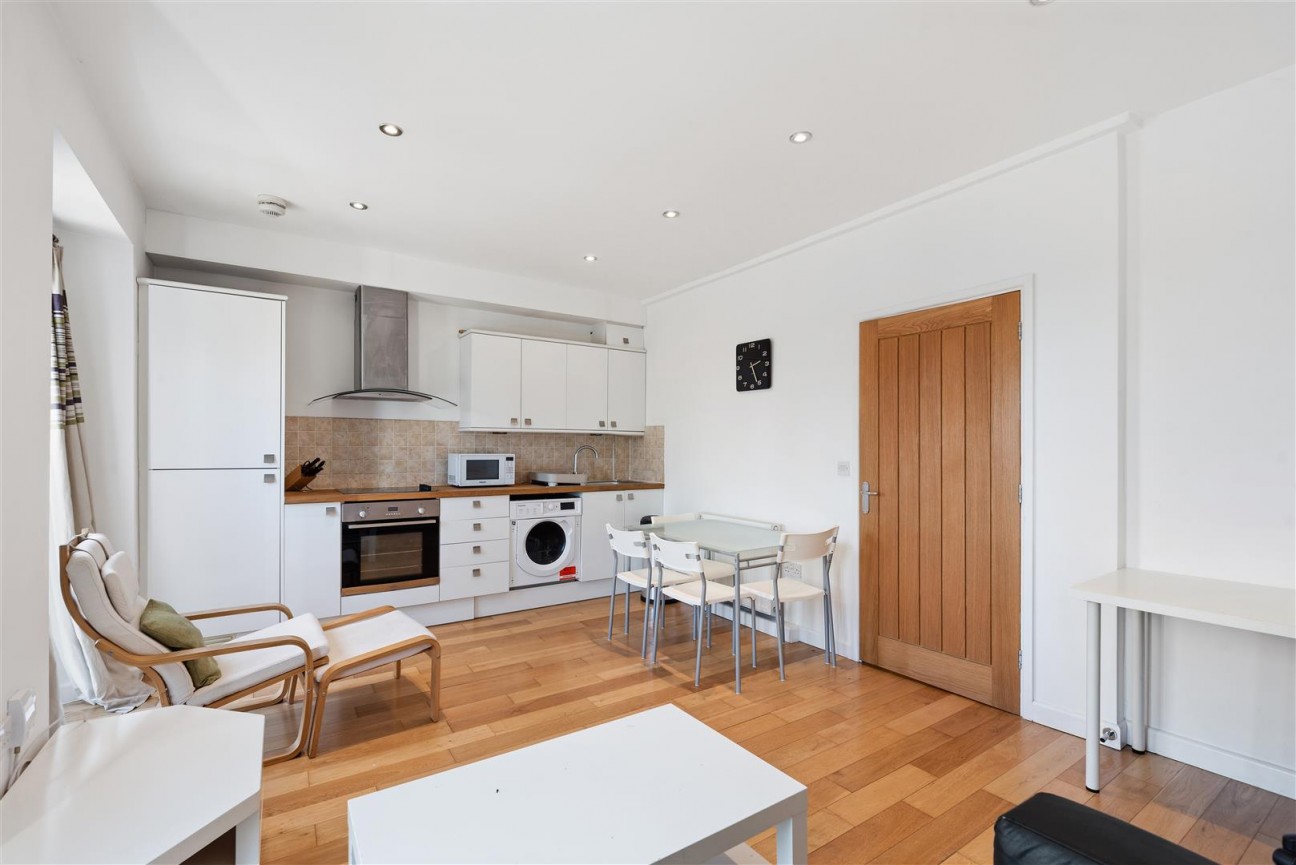 4 Pearl Court256 Oystermouth RdSwansea