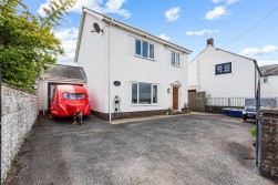 Beach Road, Penclawdd, Swansea