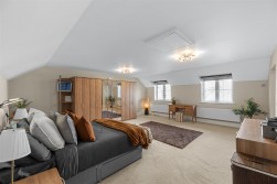 Whiteford Mews, Llanrhidian, Swansea