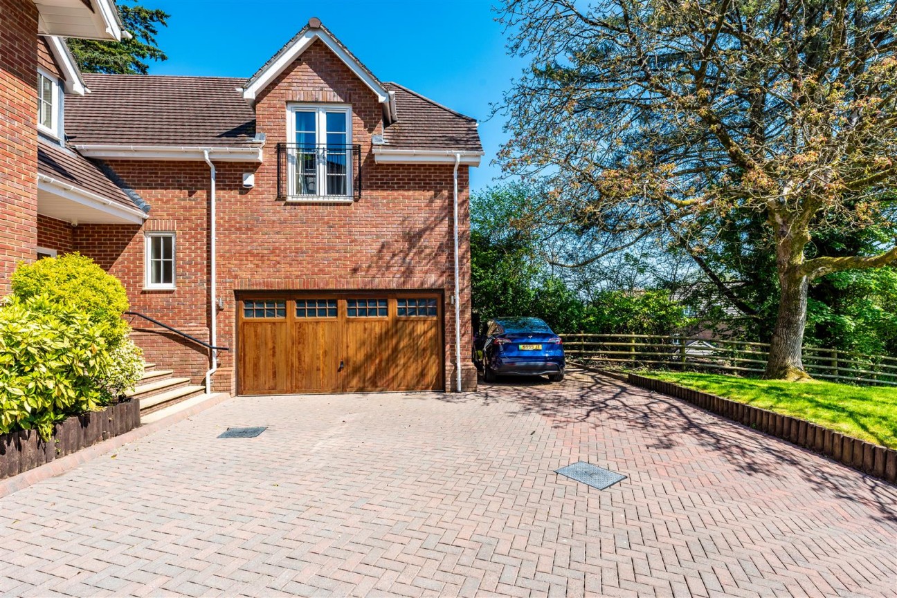 Derwen Fawr Road, Sketty, Swansea