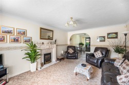 Ffordd Dryden, Killay, Swansea