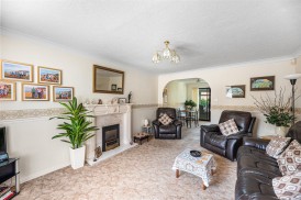 Ffordd Dryden, Killay, Swansea