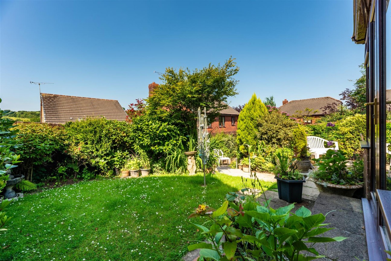 Ffordd Dryden, Killay, Swansea