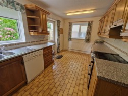 William Bowen Close, Gowerton, Swansea