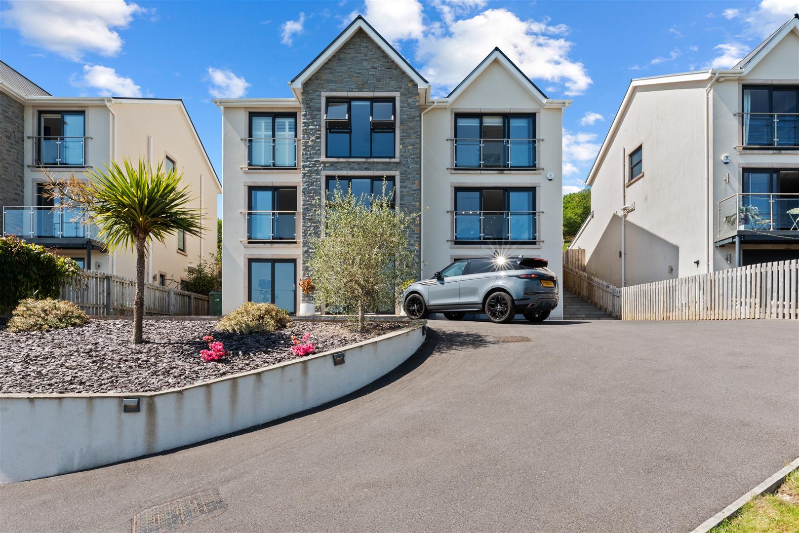 Cysgod Y Deri, Llanedi Road, Pontarddulais, Swansea