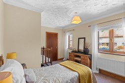 Bronallt Road, Hendy, Pontarddulais, Swansea