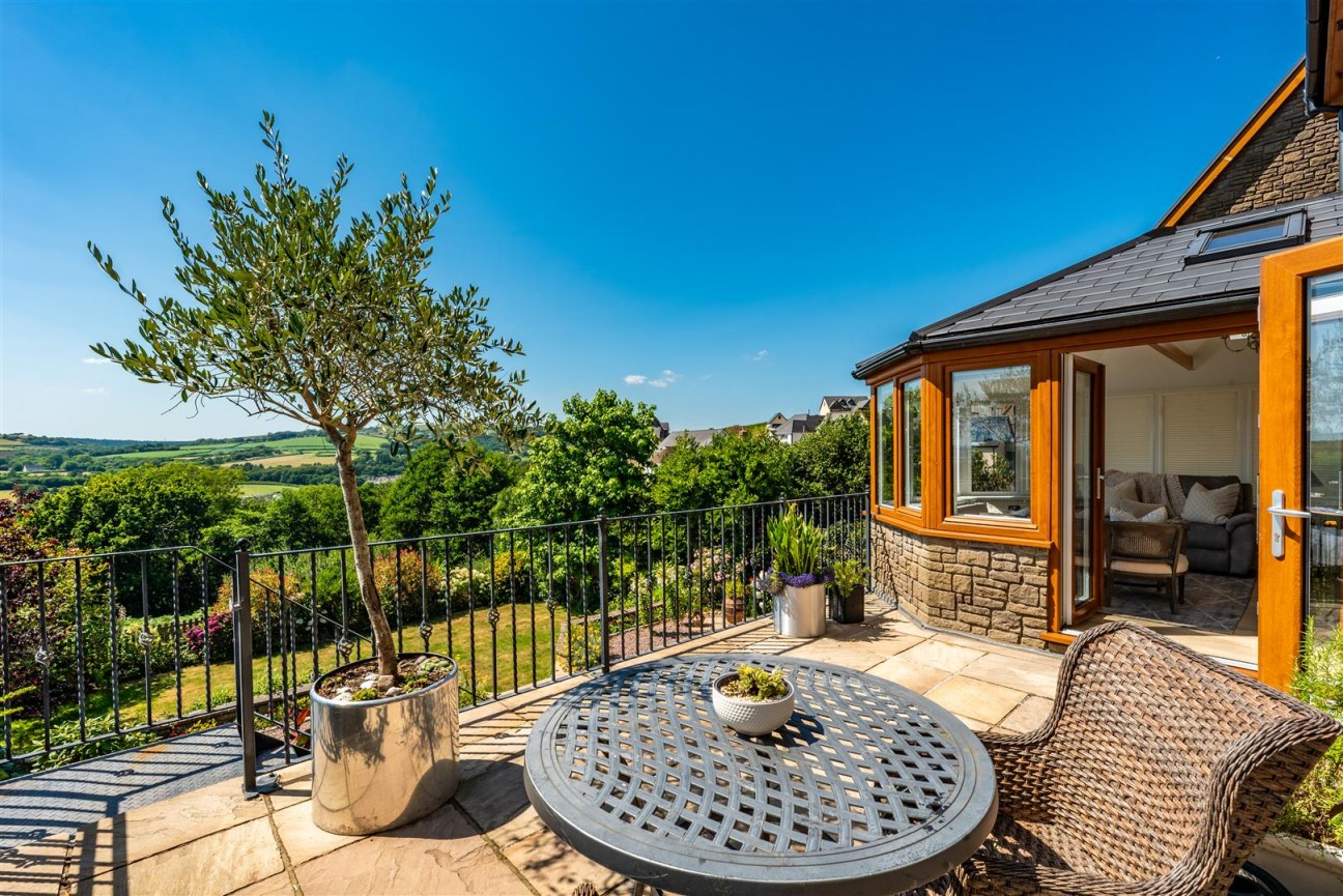 Bronallt Road, Hendy, Pontarddulais, Swansea
