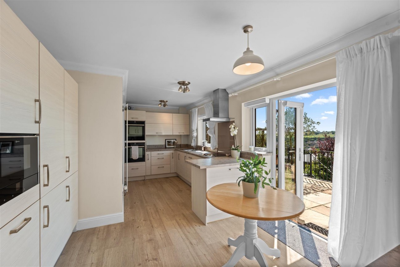 Bronallt Road, Hendy, Pontarddulais, Swansea