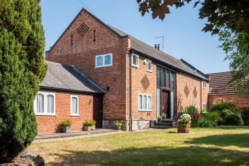 Woodroffes Barn, Costock