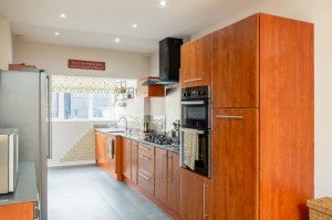 High Trees, Station Road, East Leake