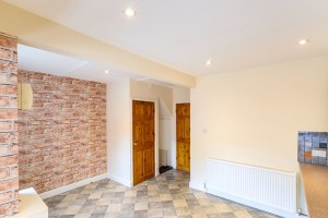 New Row, Main Road, Plumtree