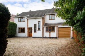 Fairefield Crescent, Glenfield, Leicester, LE3 8EJ