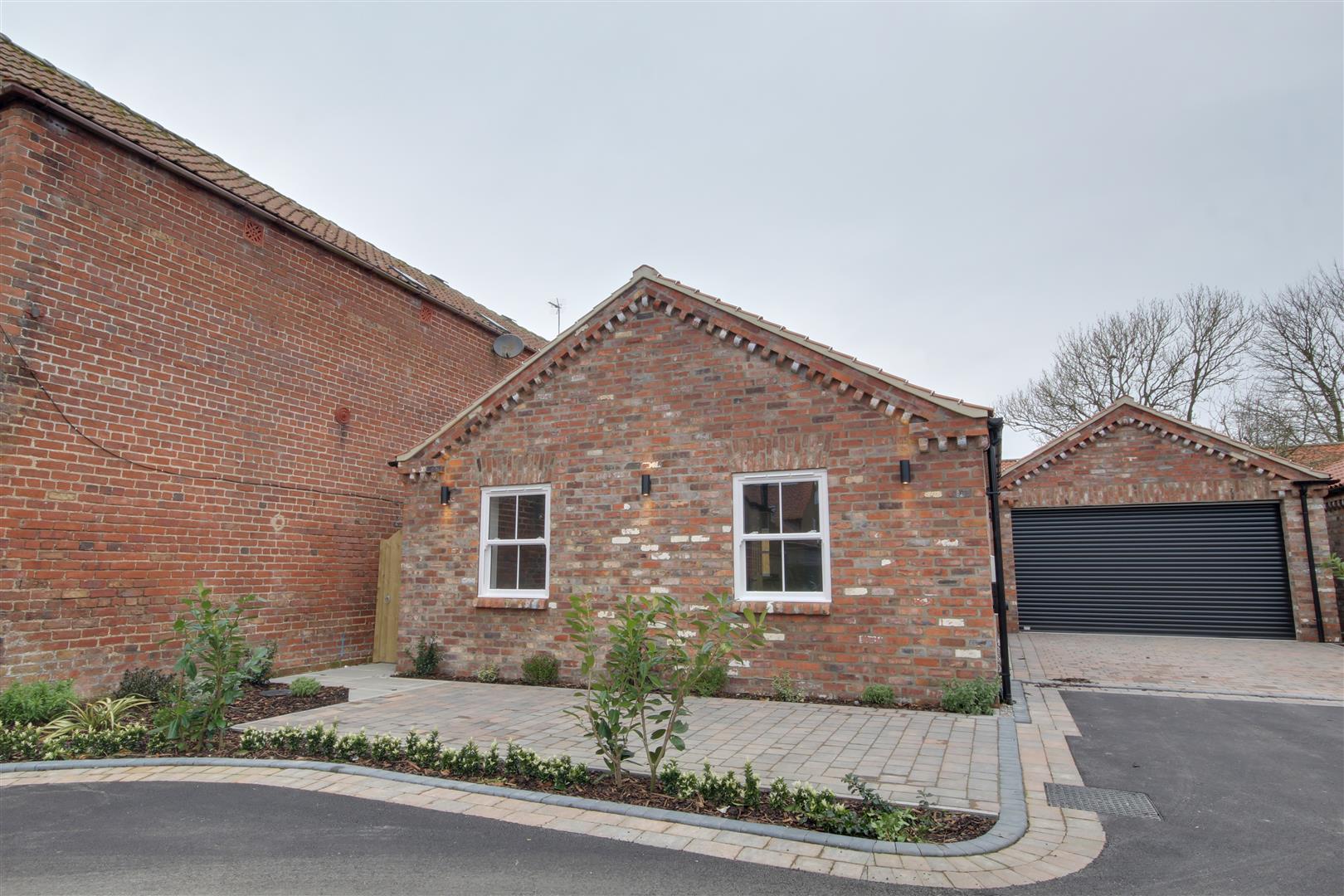 Greybeck Grove, Main Street, Wetwang