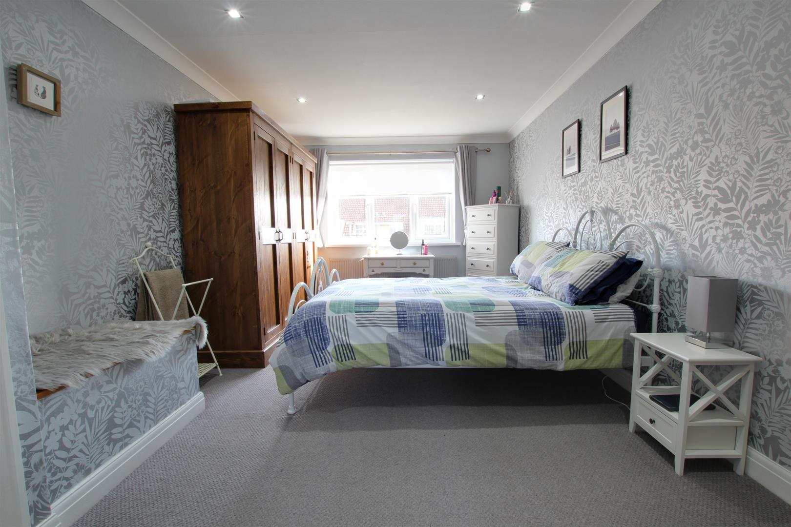 Mere Way, Swanland