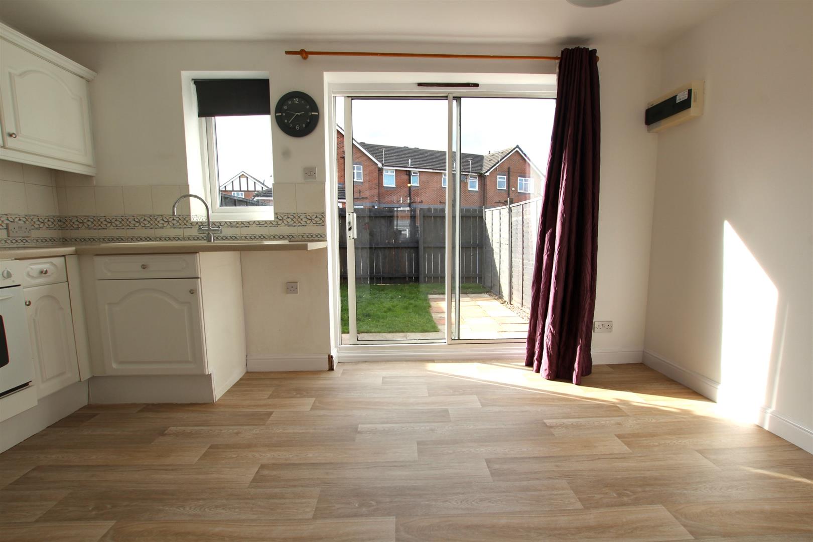 Carlton Rise, Beverley