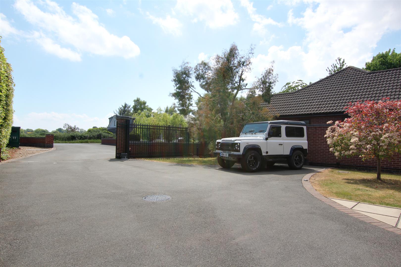 North Moor Lane, Cottingham