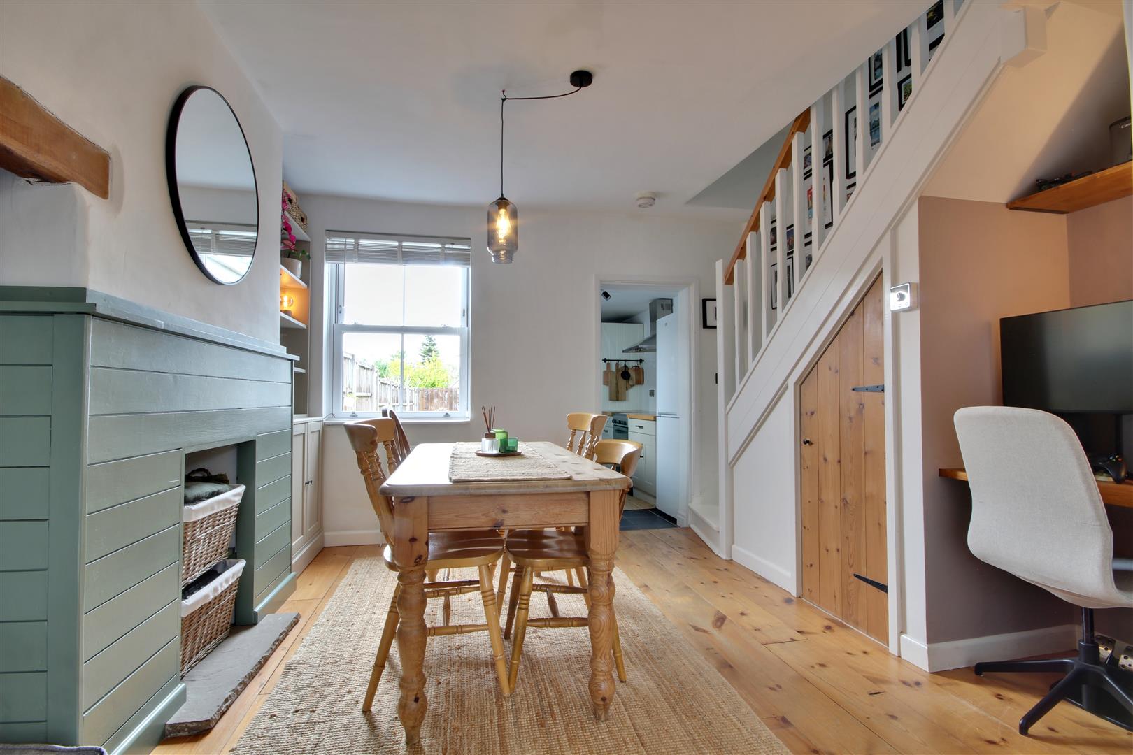 Norwood Far Grove, Beverley