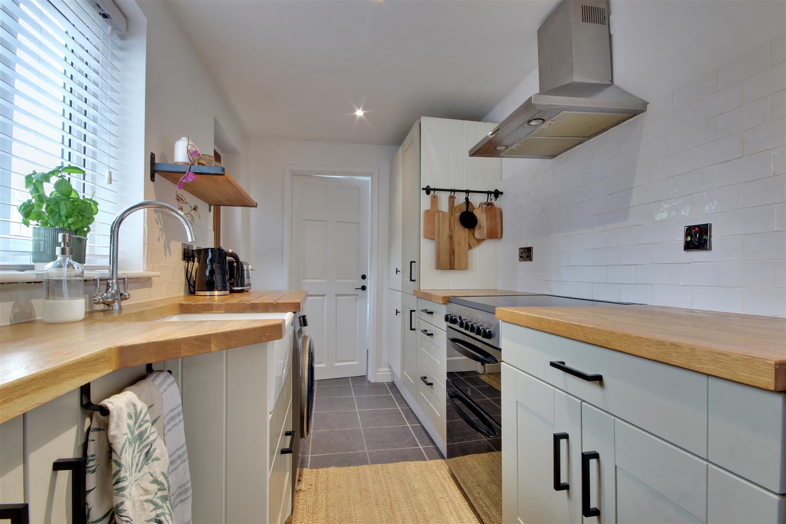 Norwood Far Grove, Beverley