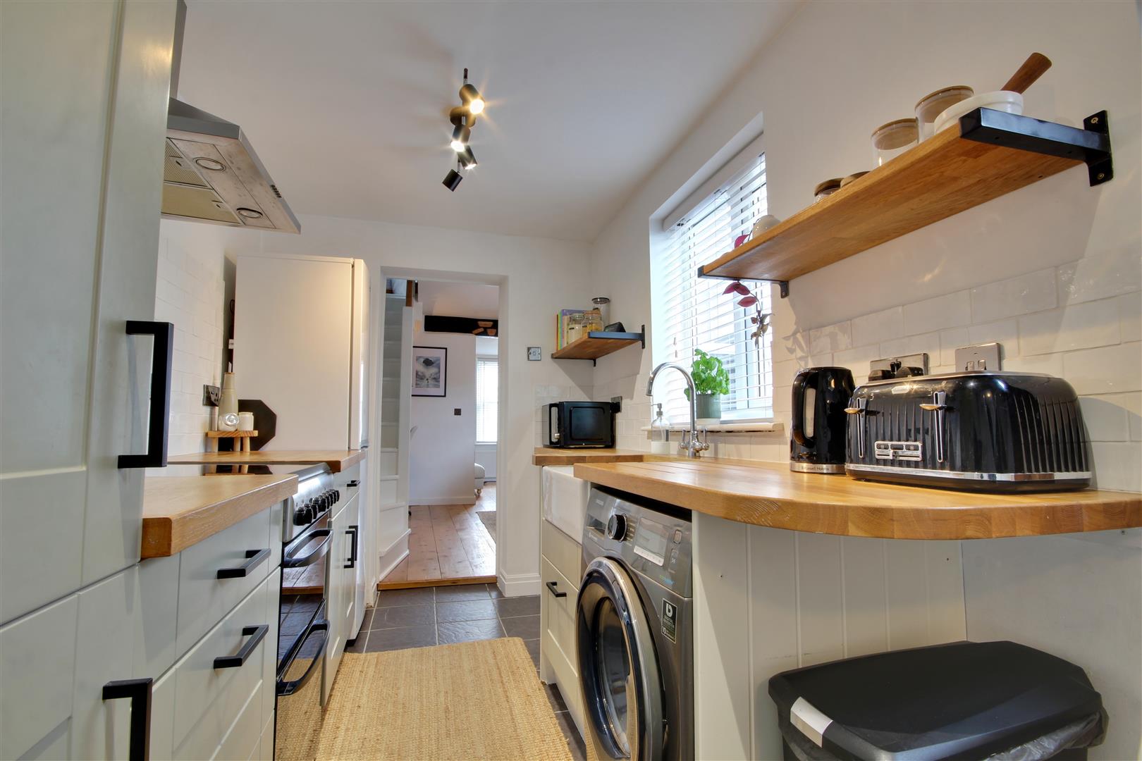 Norwood Far Grove, Beverley