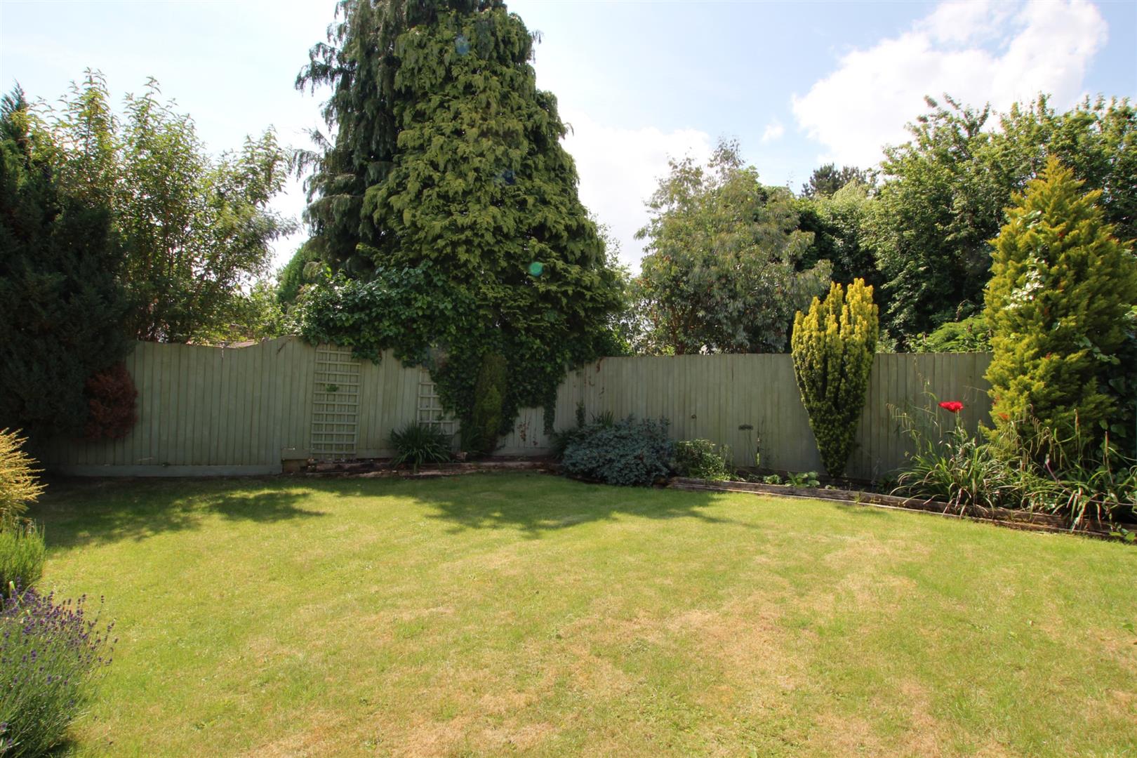 Manor Court, Westella
