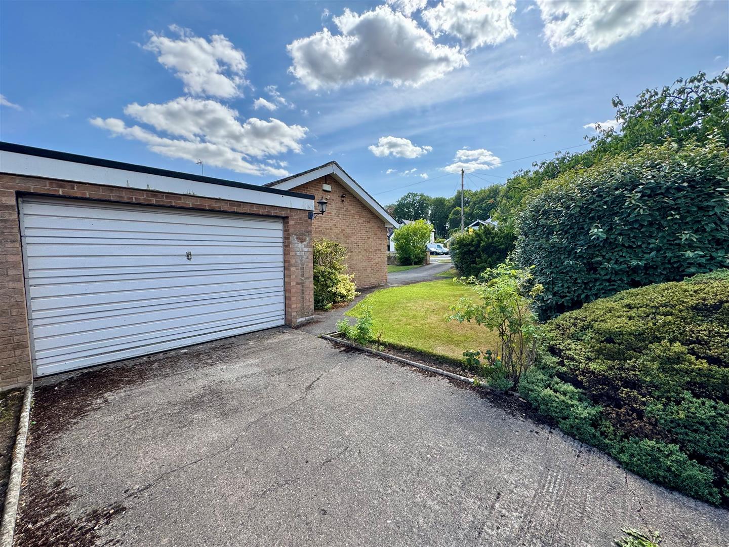 Elveley Drive, West Ella, Hull