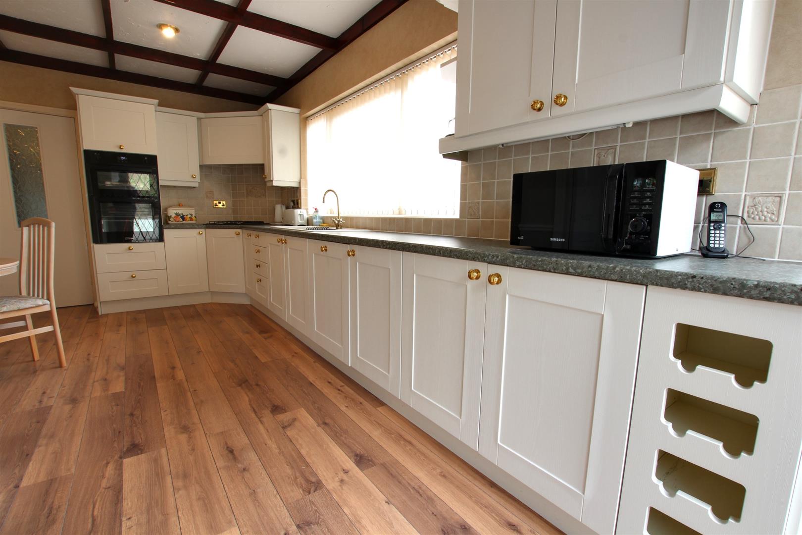 Elveley Drive, West Ella, Hull