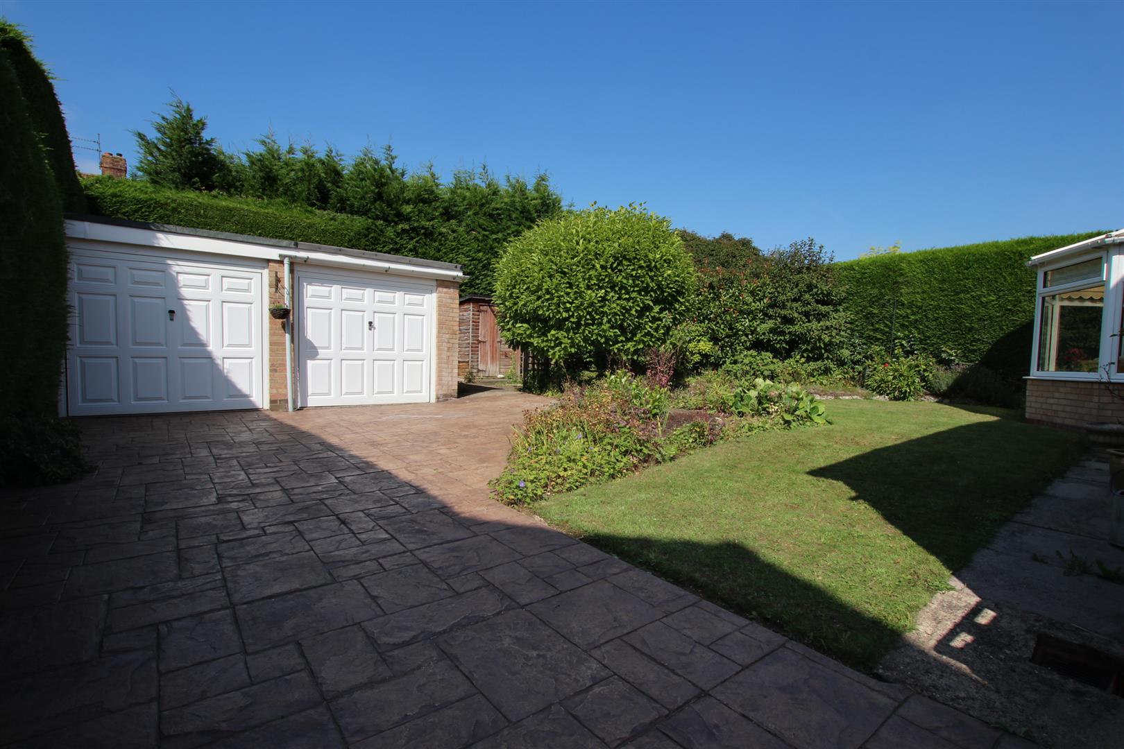 The Spinney, Swanland