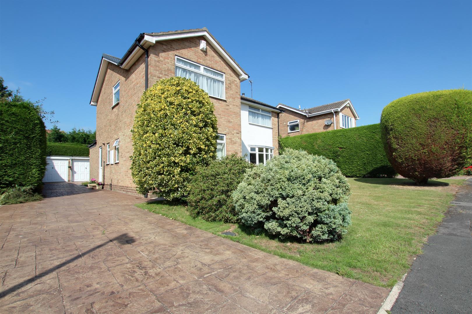 The Spinney, Swanland